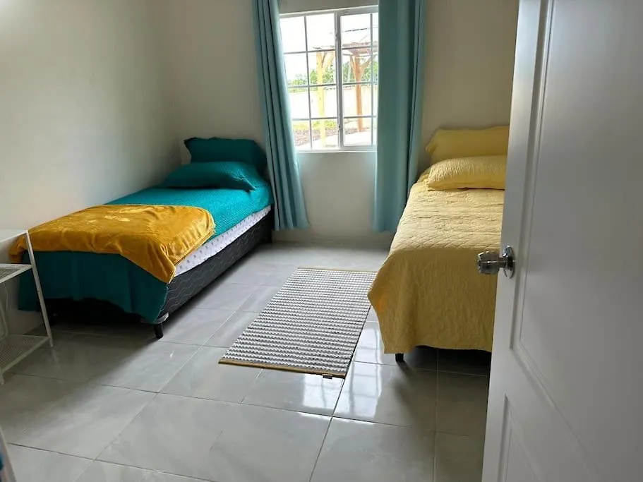 Discovery Seaview 2 Bedrooms,2 Bathrooms Discovery Bay 0*,  Jamaica