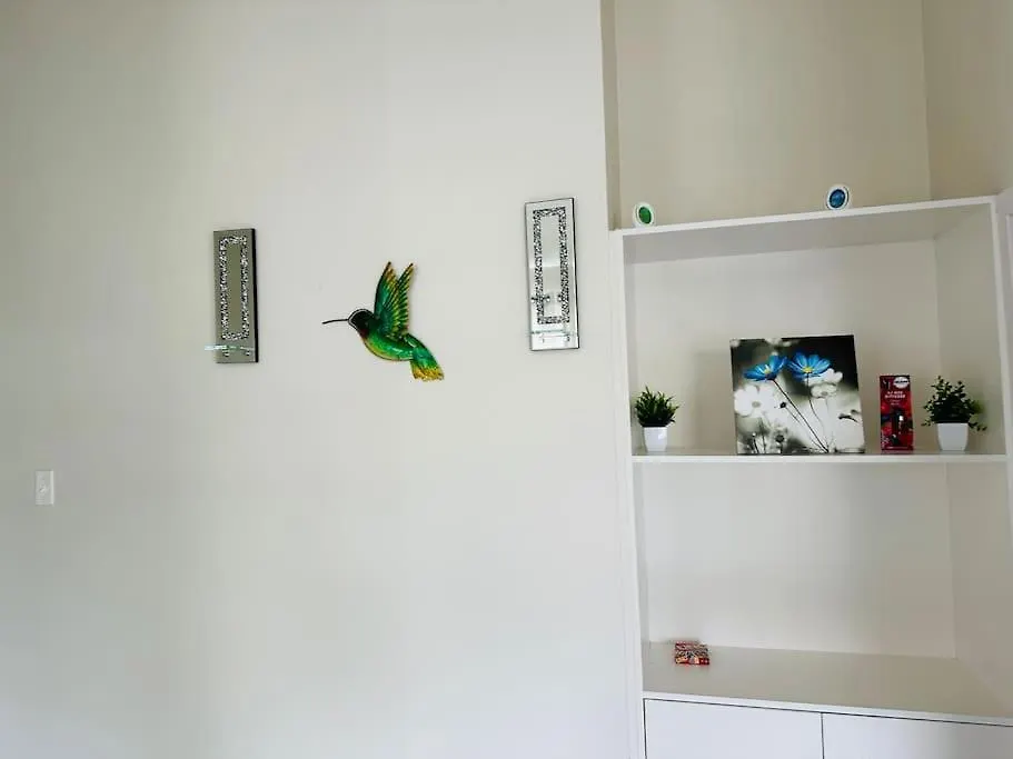 Discovery Seaview 2 Bedrooms,2 Bathrooms Discovery Bay Appartamento