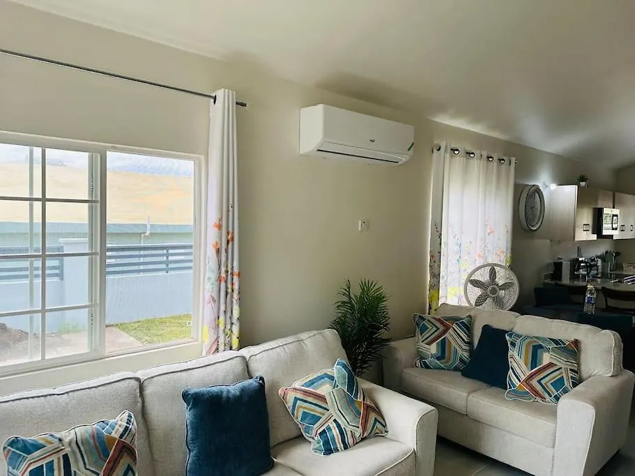 Discovery Seaview 2 Bedrooms,2 Bathrooms Discovery Bay Giamaica
