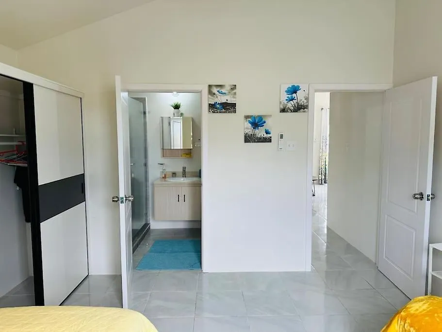 Discovery Seaview 2 Bedrooms,2 Bathrooms Discovery Bay Jamaica