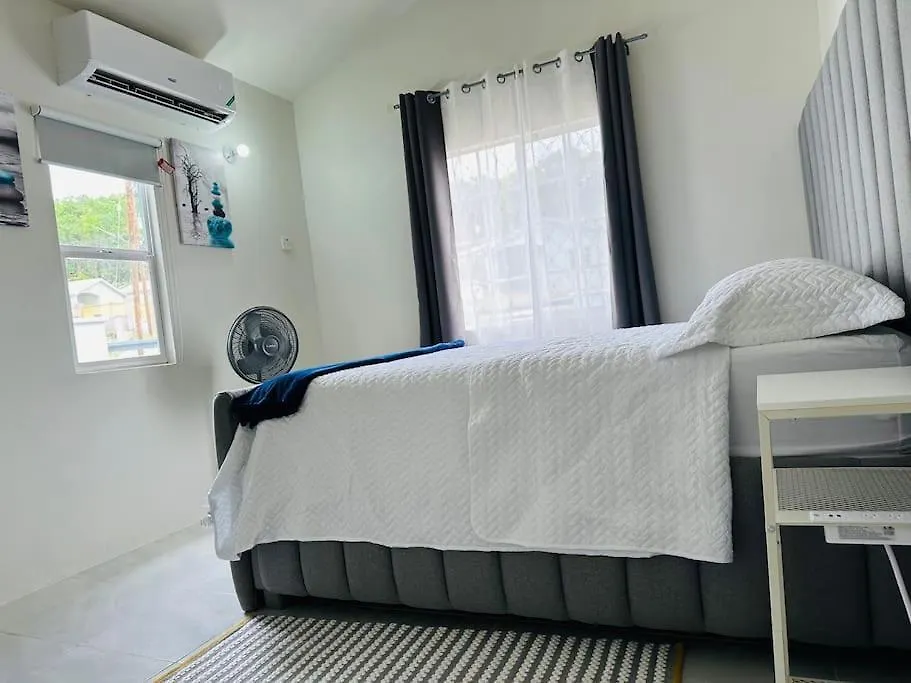 Discovery Seaview 2 Bedrooms,2 Bathrooms Discovery Bay 0*,  Giamaica