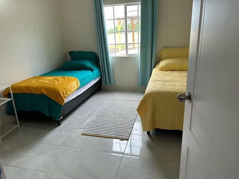 Discovery Seaview 2 Bedrooms,2 Bathrooms Discovery Bay 0*,  Jamaica